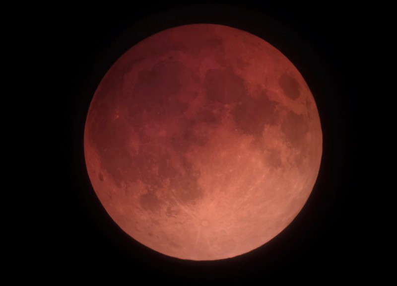 Total lunar eclipse