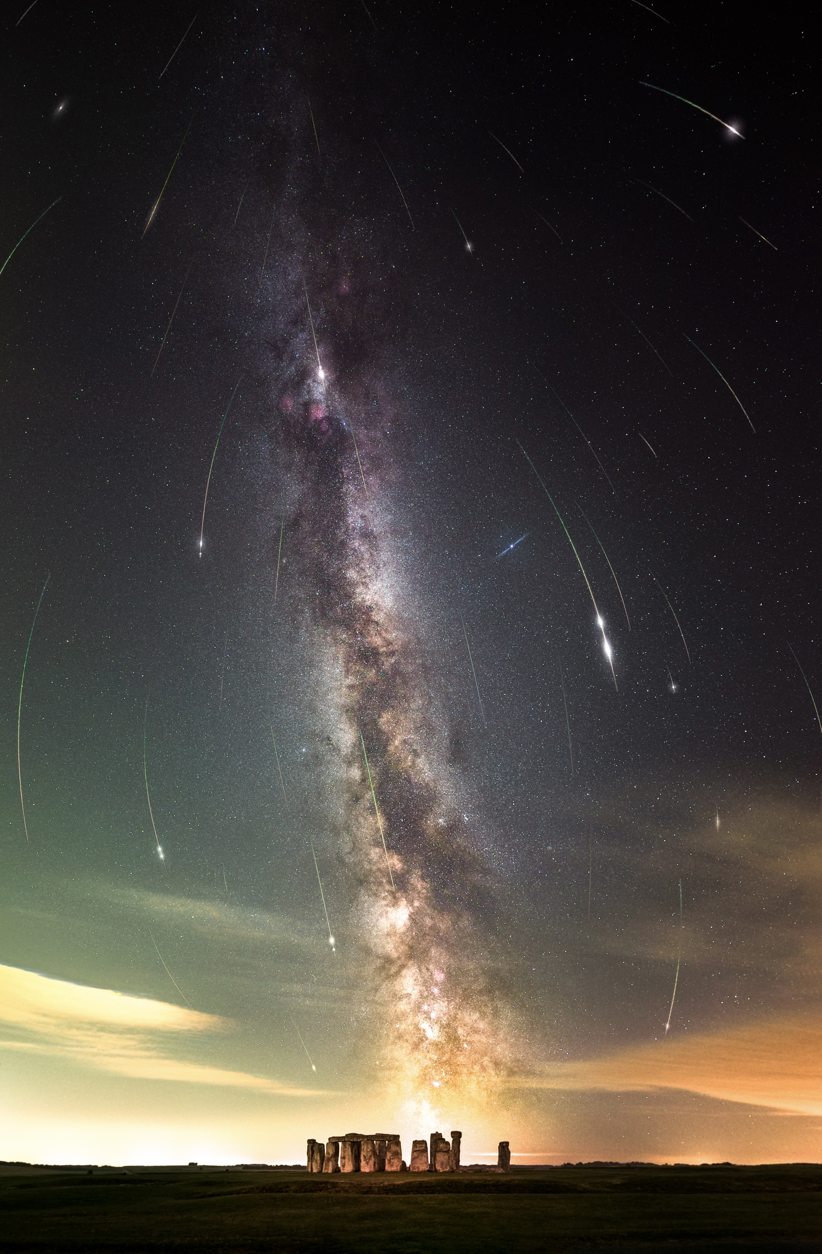 perseid meteor shower over Stonehenge