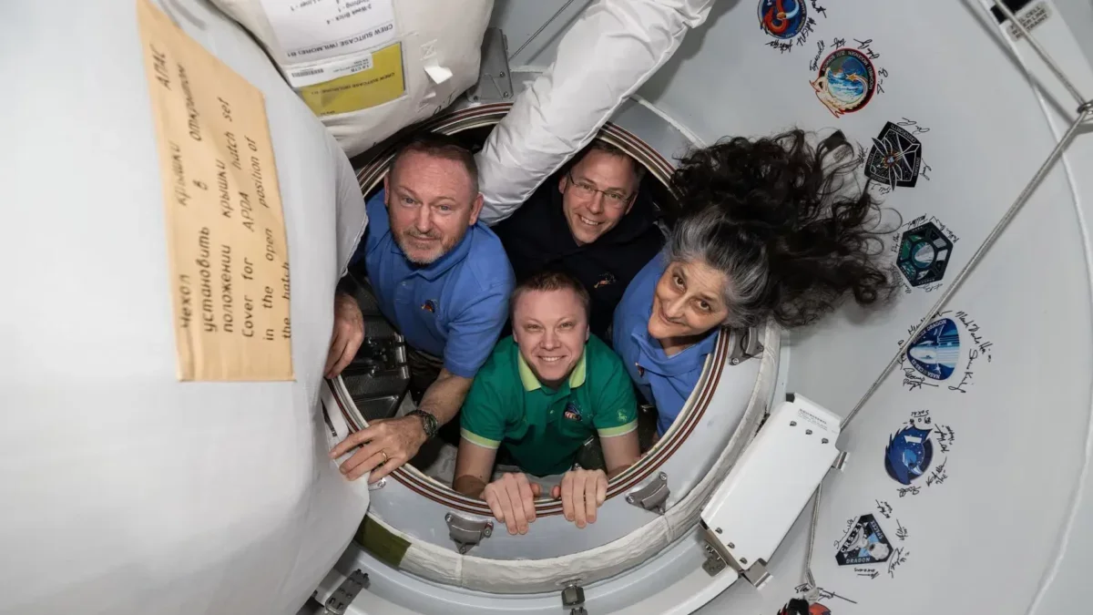 astronauts aboard the ISS