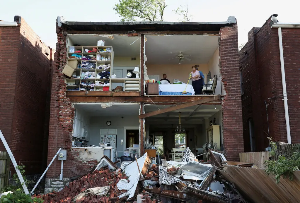 A-destroyed-home-on-Friday-after-a-tornado-hit-St.-Louis.Credit-Lawrence-Bryant-Reuters